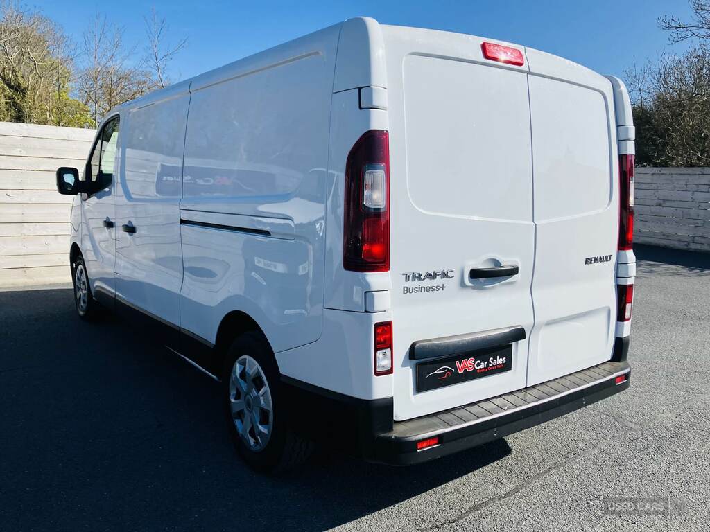 Renault Trafic Ll30 Blue Dci 130 Business Van White #5