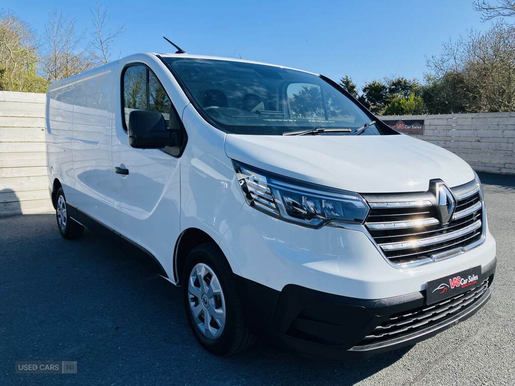 Renault Trafic Ll30 Blue Dci 130 Business Van White