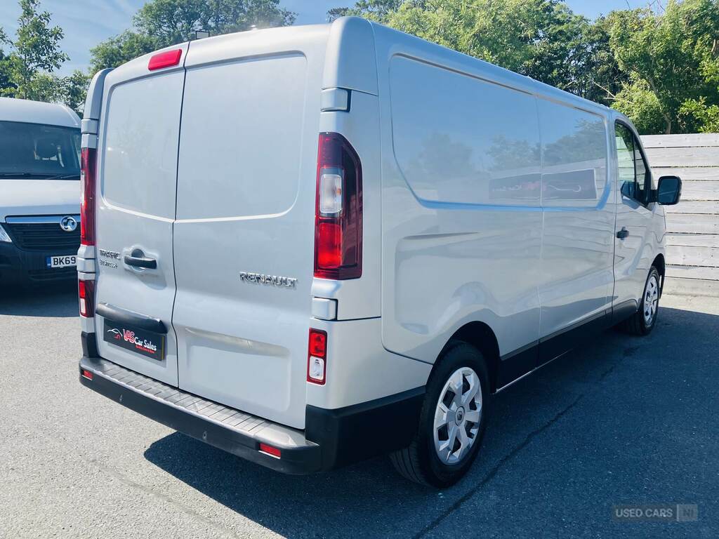 Renault Trafic Ll30 Blue Dci 130 Business Van Grey #6