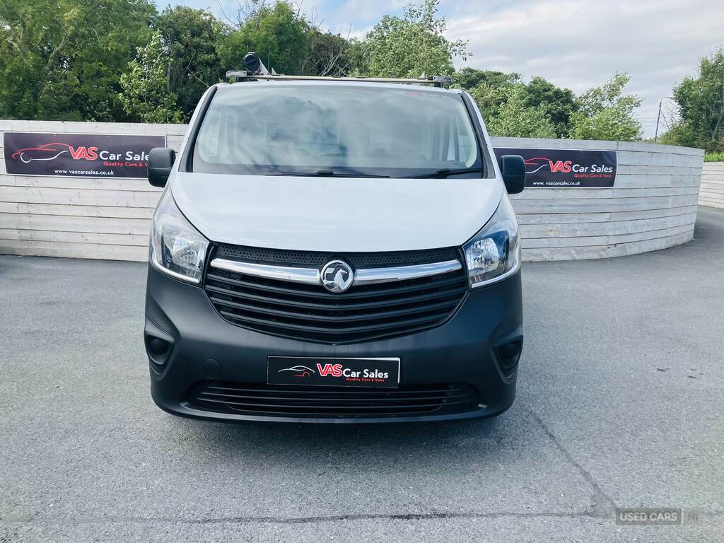 Vauxhall Vivaro 1.6 Cdti 2700 Biturbo Ecoflex Sportive Panel Van 5 Silver #2