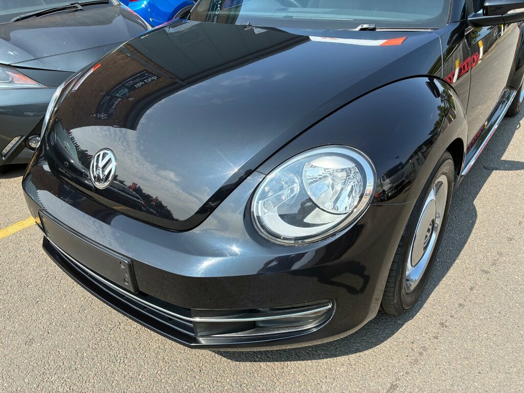 Volkswagen Beetle 1.6 Tdi Bluemotion Tech Design White #20