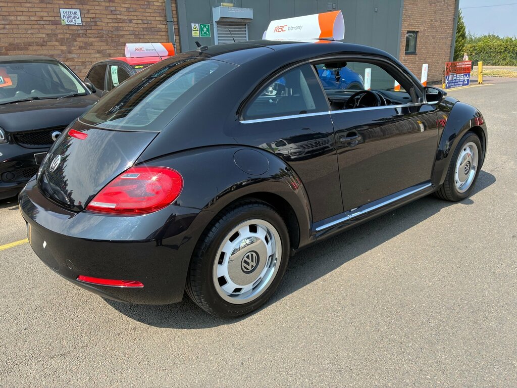 Volkswagen Beetle 1.2 Tsi Design Hatchback 6Spd Eu Black #3
