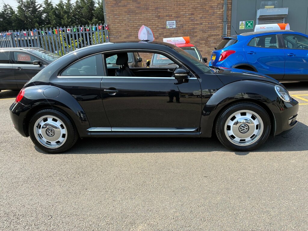 Volkswagen Beetle 1.2 Tsi Design Hatchback 6Spd Eu Black #5