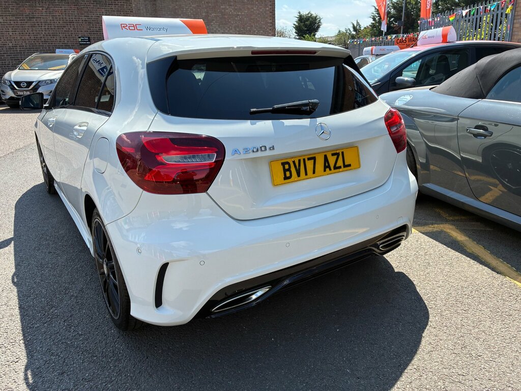 Mercedes-Benz A Class 2.1 A200d Amg Line Premium Hatchback White #6