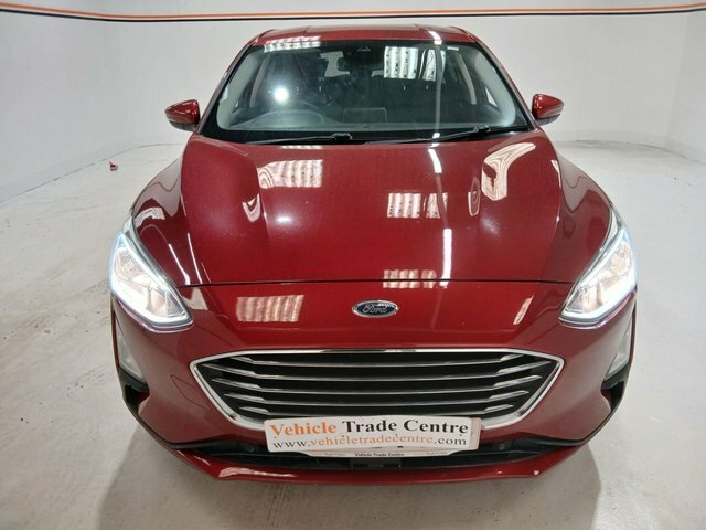 Ford Focus 1.0T Ecoboost Titanium Hatchback SO68FXP Red #2