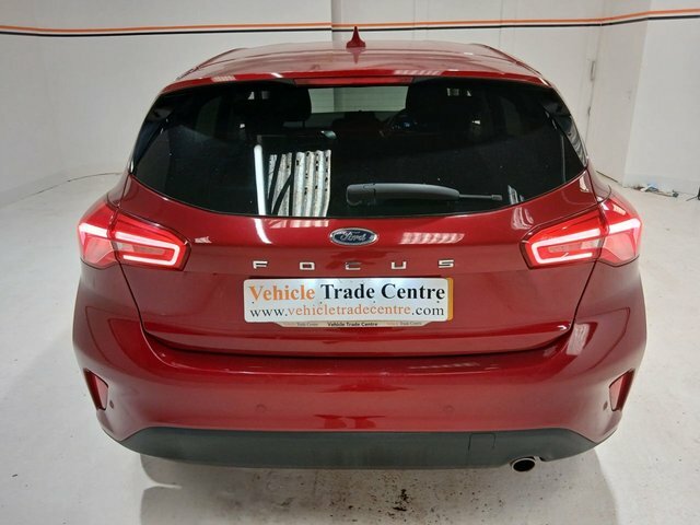 Ford Focus 1.0T Ecoboost Titanium Hatchback SO68FXP Red #5