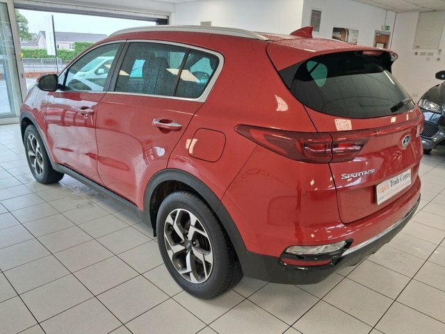 Kia Sportage 1.6 Crdi 2 Suv Euro 6 S S 134 BJ68KTG Red #6
