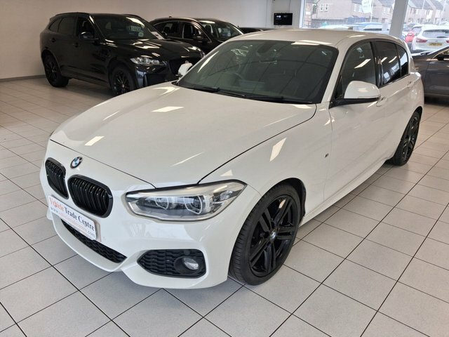 BMW 1 Series 1.5 118I Gpf M Sport Shadow Edition Hatchback YH19GAF White #3