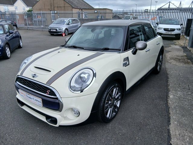 Mini Hatch 2.0 Cooper S Seven Hatchback Eur White #3
