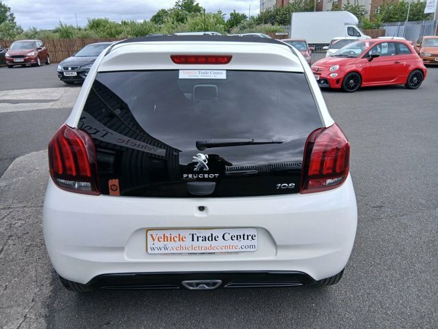 Peugeot 108 1.2 Puretech Roland Garros Top SG66ERU White #5