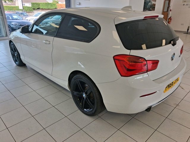 BMW 1 Series 1.5 118I Sport Hatchback Euro 6 PN68JYE White #4