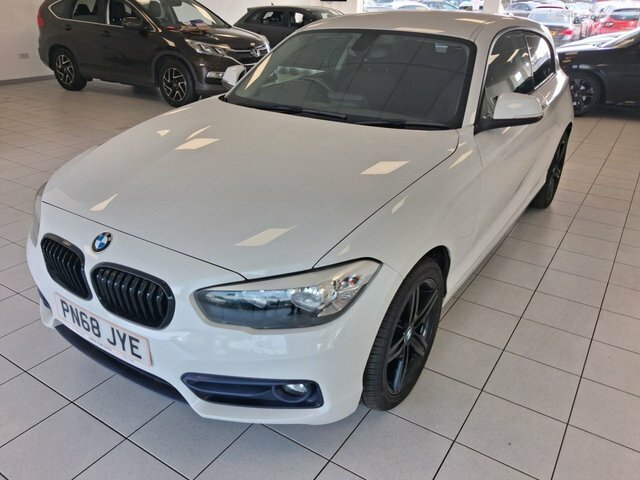 BMW 1 Series 1.5 118I Sport Hatchback Euro 6 PN68JYE White #3