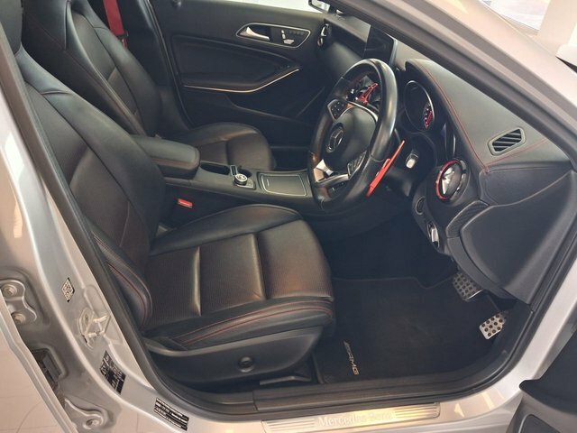 Mercedes-Benz A Class 2.0 A250 Amg Premium Hatchback 7G-dct Silver #6