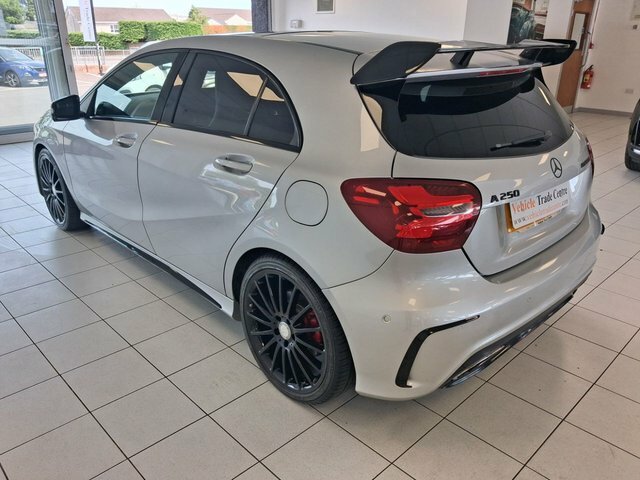 Mercedes-Benz A Class 2.0 A250 Amg Premium Hatchback 7G-dct Silver #5