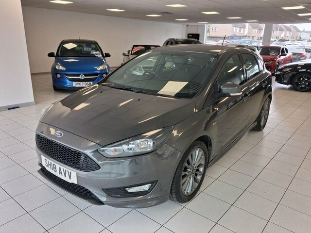 Ford Focus 1.0T Ecoboost St-line Hatchback SH18AVV Grey #3