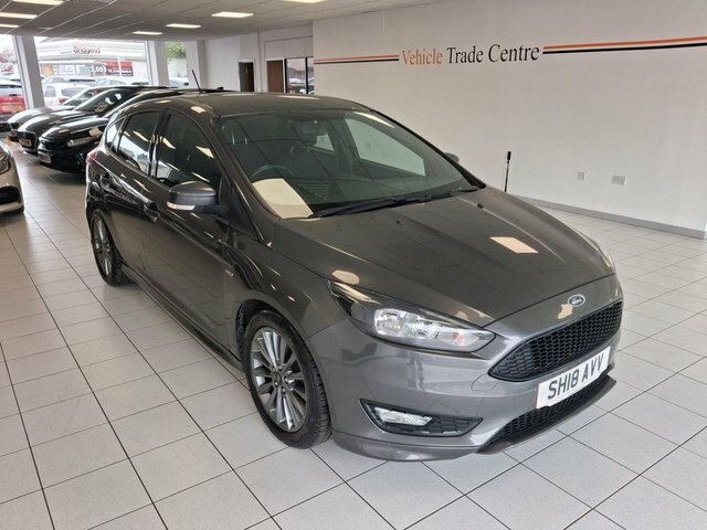 Ford Focus 1.0T Ecoboost St-line Hatchback SH18AVV Grey