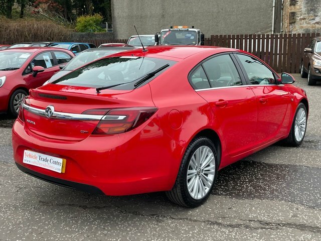 Vauxhall Insignia Cdti Biturbo Sri VX White #7