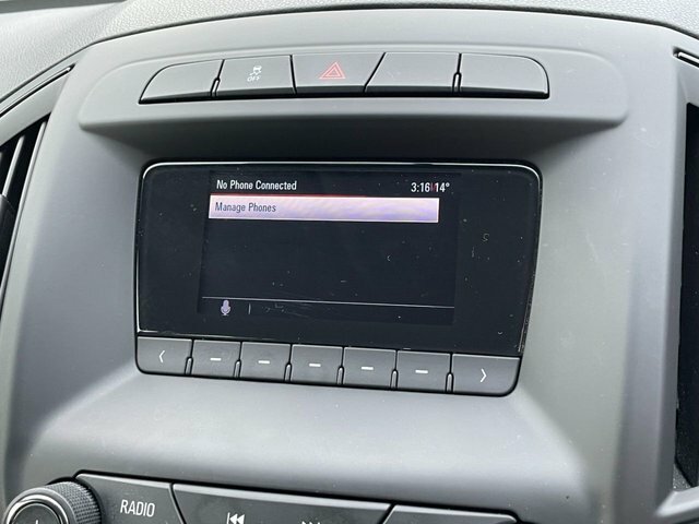 Vauxhall Insignia Cdti Biturbo Sri VX White #17