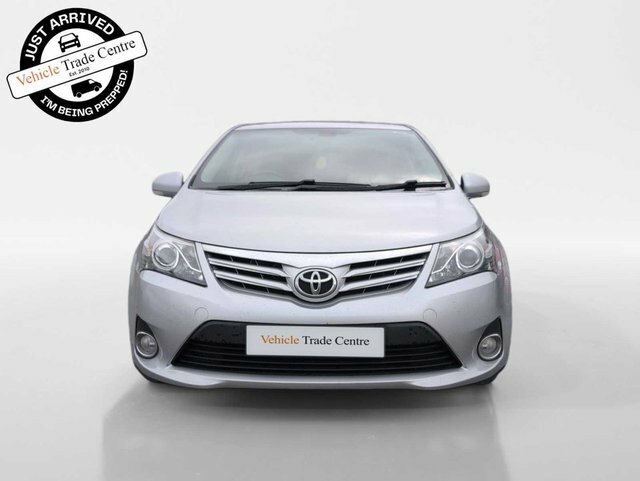 Toyota Avensis 2.0 D-4d Tr Saloon Euro 5 126 P Silver