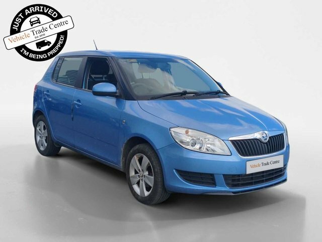 Skoda Fabia 1.2 Tsi Se Hatchback Euro 5 86 Blue