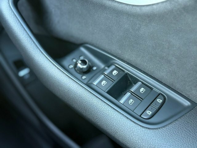 Audi Q7 2021 3.0 Tfsi V6 55 S Line Suv Tiptroni Grey #4