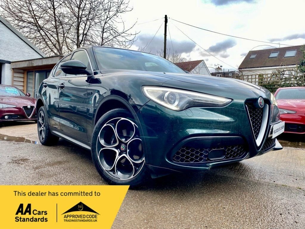 Alfa Romeo Stelvio 2.2L Speciale Green