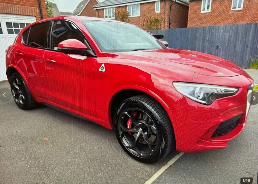 Alfa Romeo Stelvio 2.9L Quadrifoglio Red