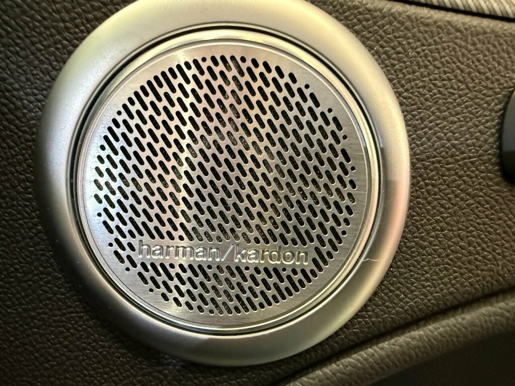 Alfa Romeo Stelvio 2L Tributo Italiano Green #5