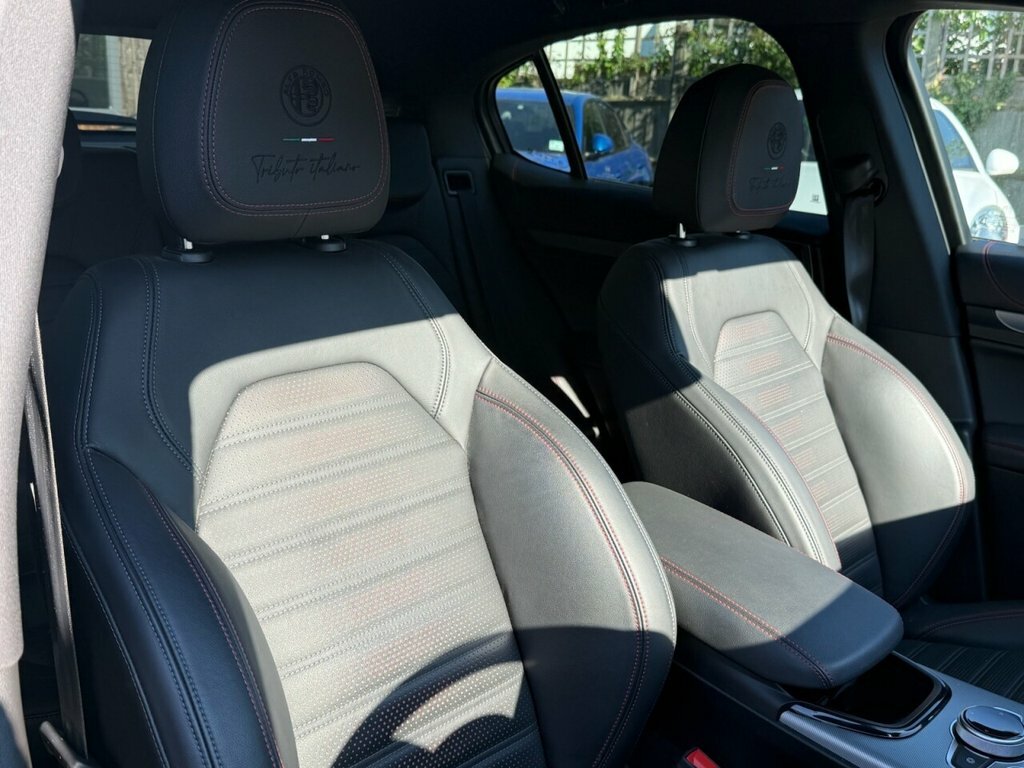 Alfa Romeo Stelvio 2L Tributo Italiano Green #6