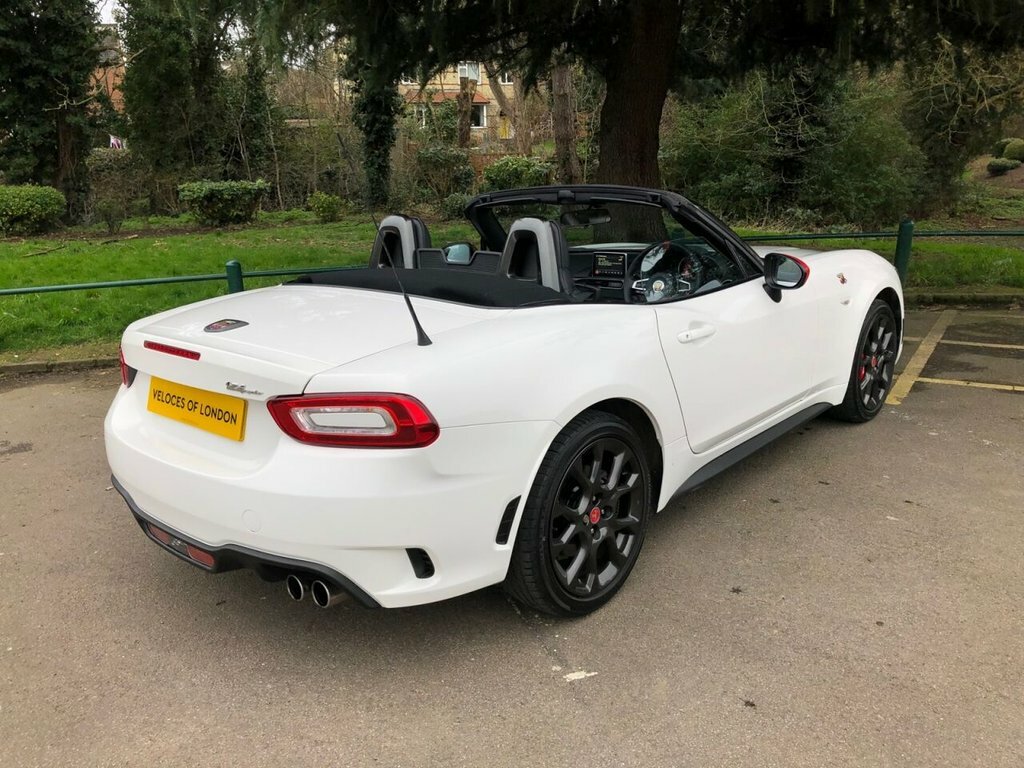 Abarth 124 Spider Convertible White #5