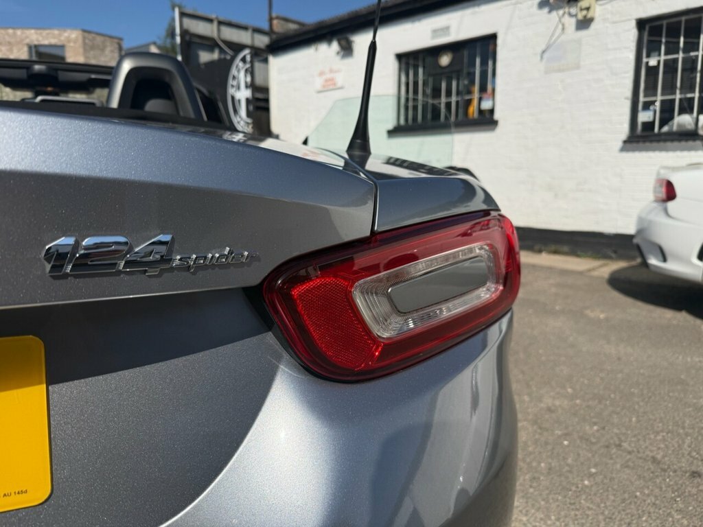Abarth 124 Spider 1.4L Null Red #38