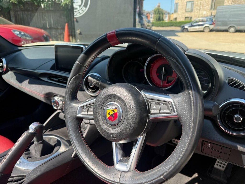 Abarth 124 Spider 1.4L Null Red #36