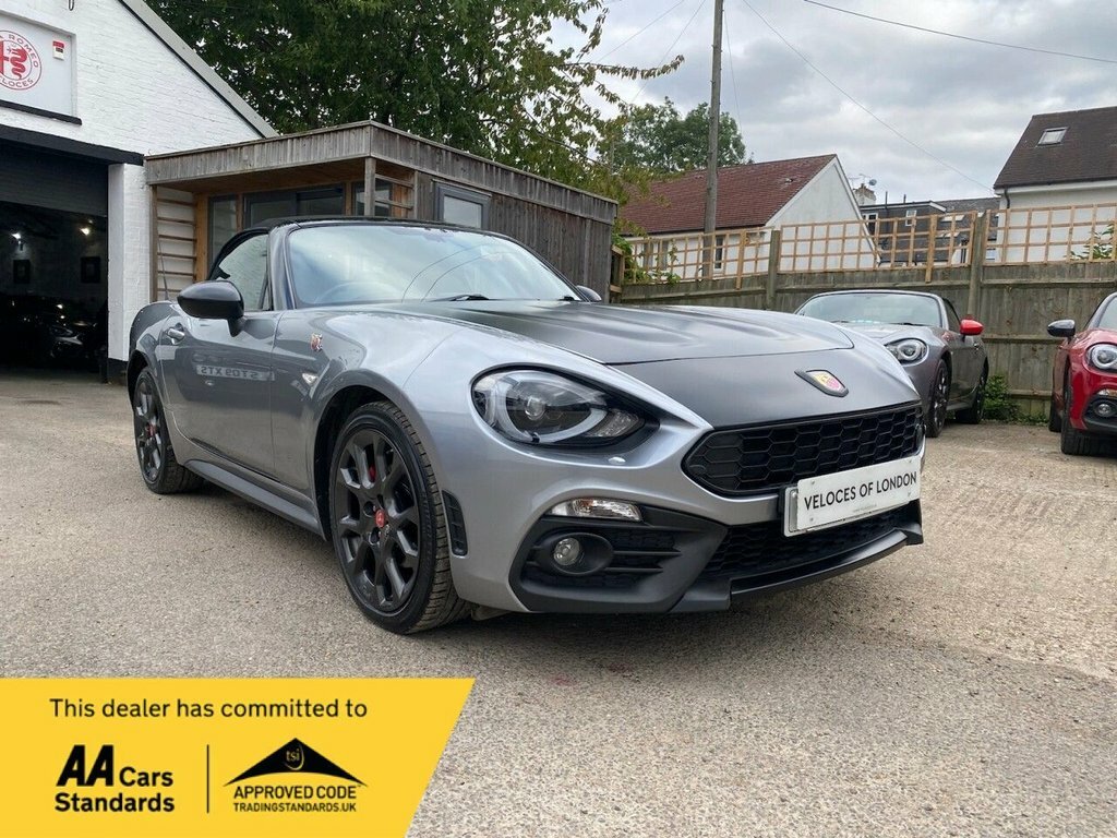 Abarth 124 Spider 1.4L Spider Multiair Grey
