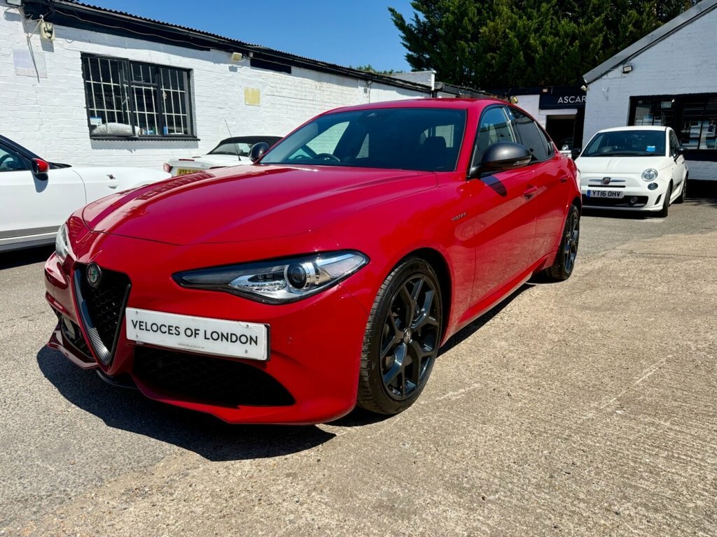 Alfa Romeo Giulia Saloon Red #4