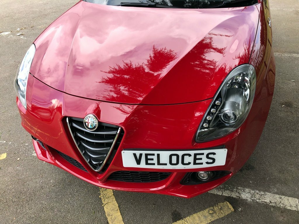 Alfa Romeo Giulietta 1.4L Tb Multiair Qv Line Red #5