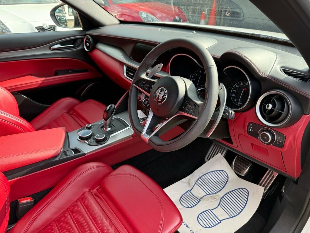 Alfa Romeo Stelvio 2L Ti White #3