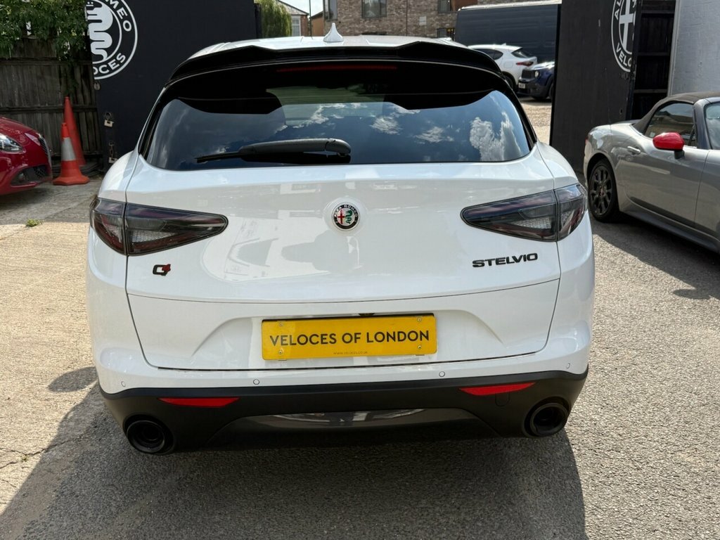Alfa Romeo Stelvio 2.0 Turbo 200 Nero Edizione Grey #9