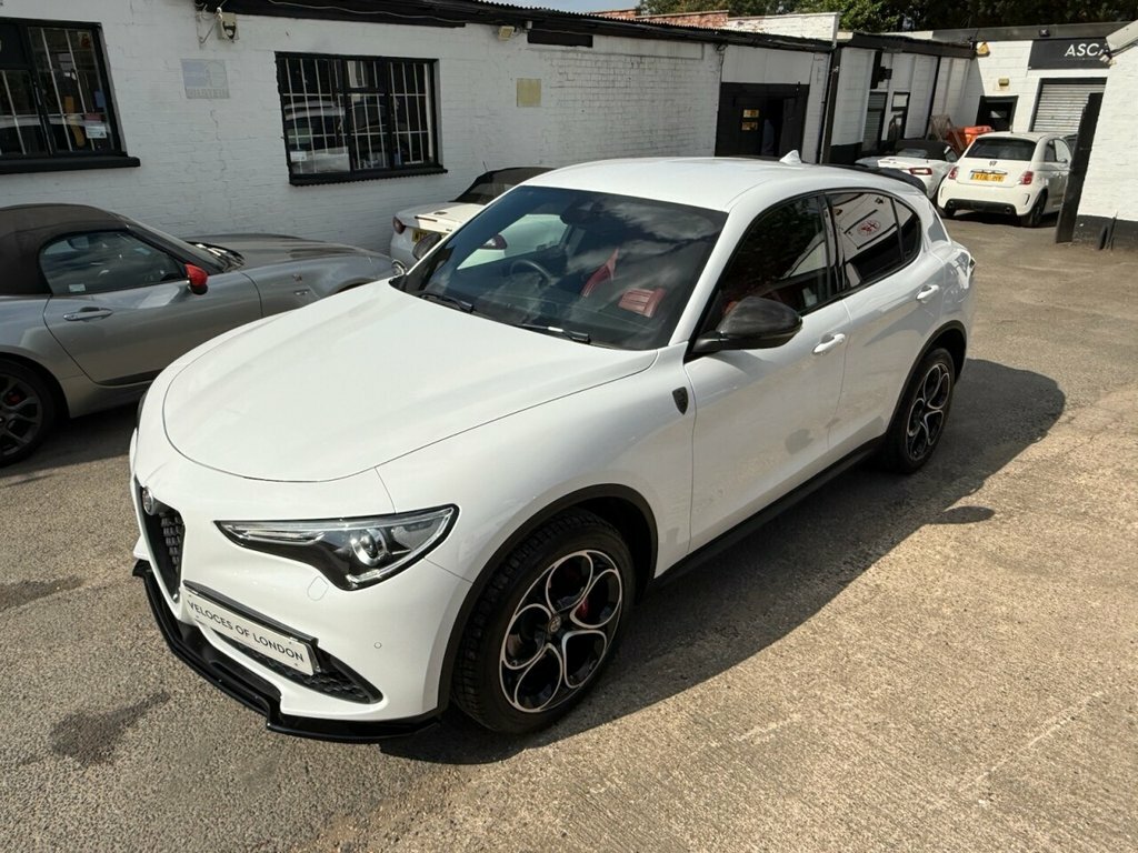 Alfa Romeo Stelvio 2.0 Turbo 200 Nero Edizione Grey #11