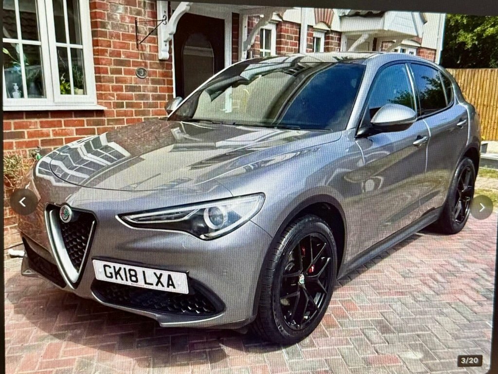 Alfa Romeo Stelvio 2L Milano Edizione Grey