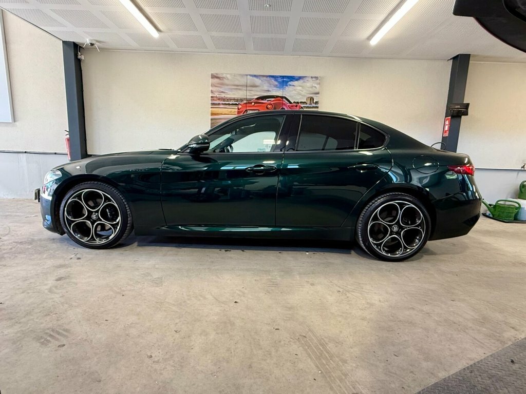 Alfa Romeo Giulia 2L Tb Veloce Green #4