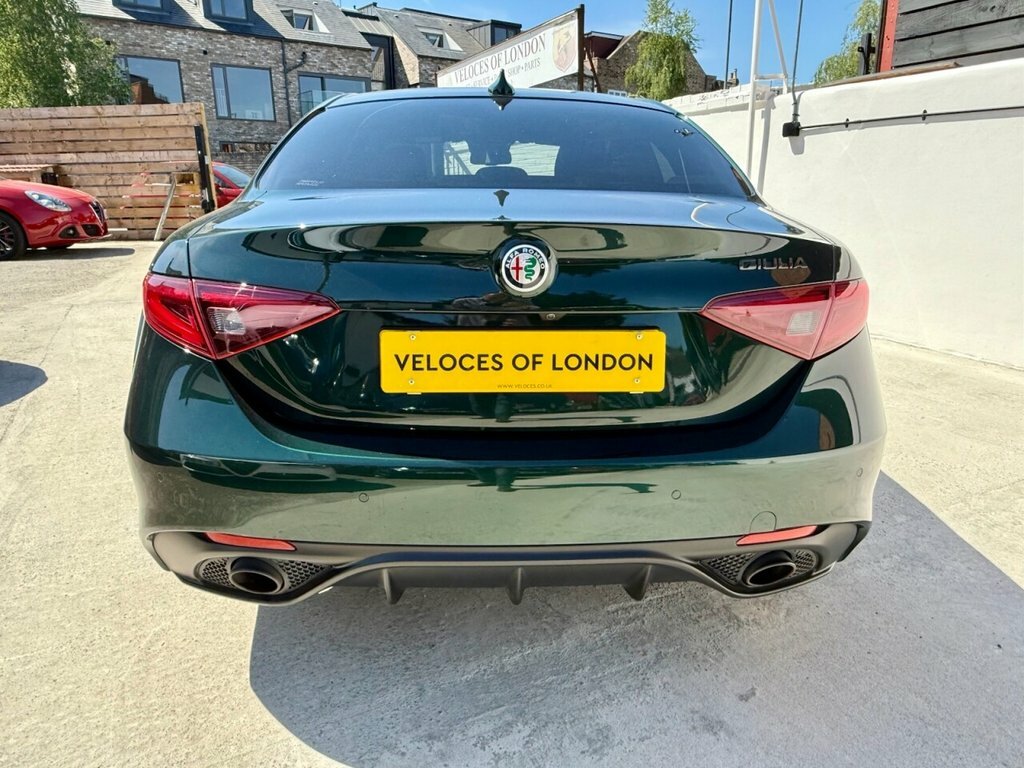 Alfa Romeo Giulia 2.0 Turbo Veloce White #21