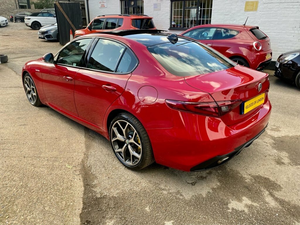 Alfa Romeo Giulia 2.0 Tb Veloce 277 Bhp Blue #44