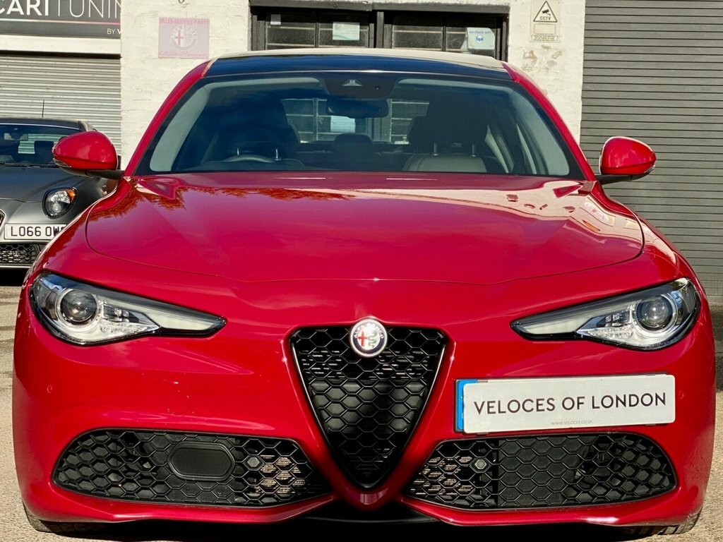 Alfa Romeo Giulia 2L Tb Veloce Red #6