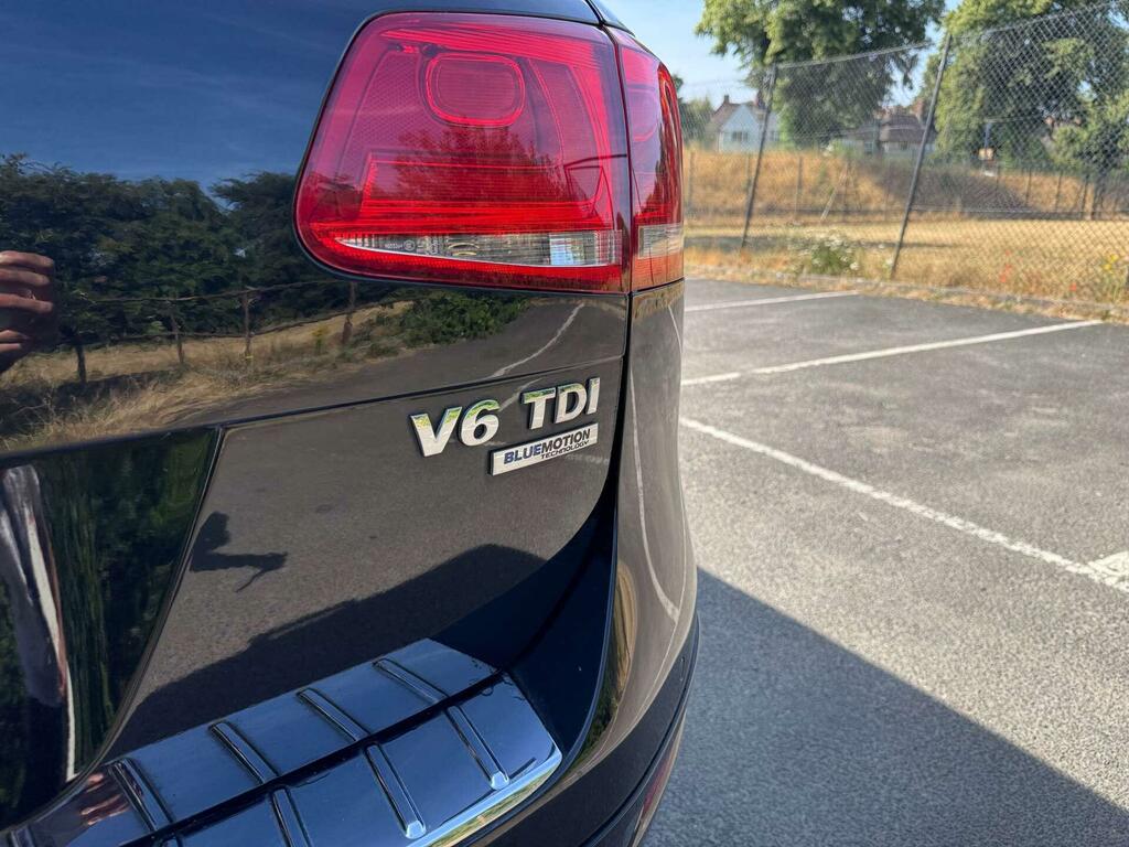 Volkswagen Touareg 3.0 Tdi Black #35