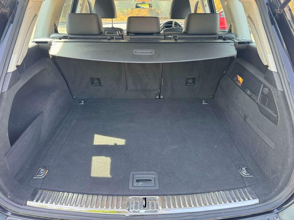 Volkswagen Touareg 3.0 Tdi Black #16