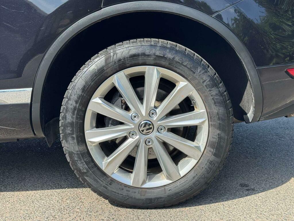 Volkswagen Touareg 3.0 Tdi Black #40