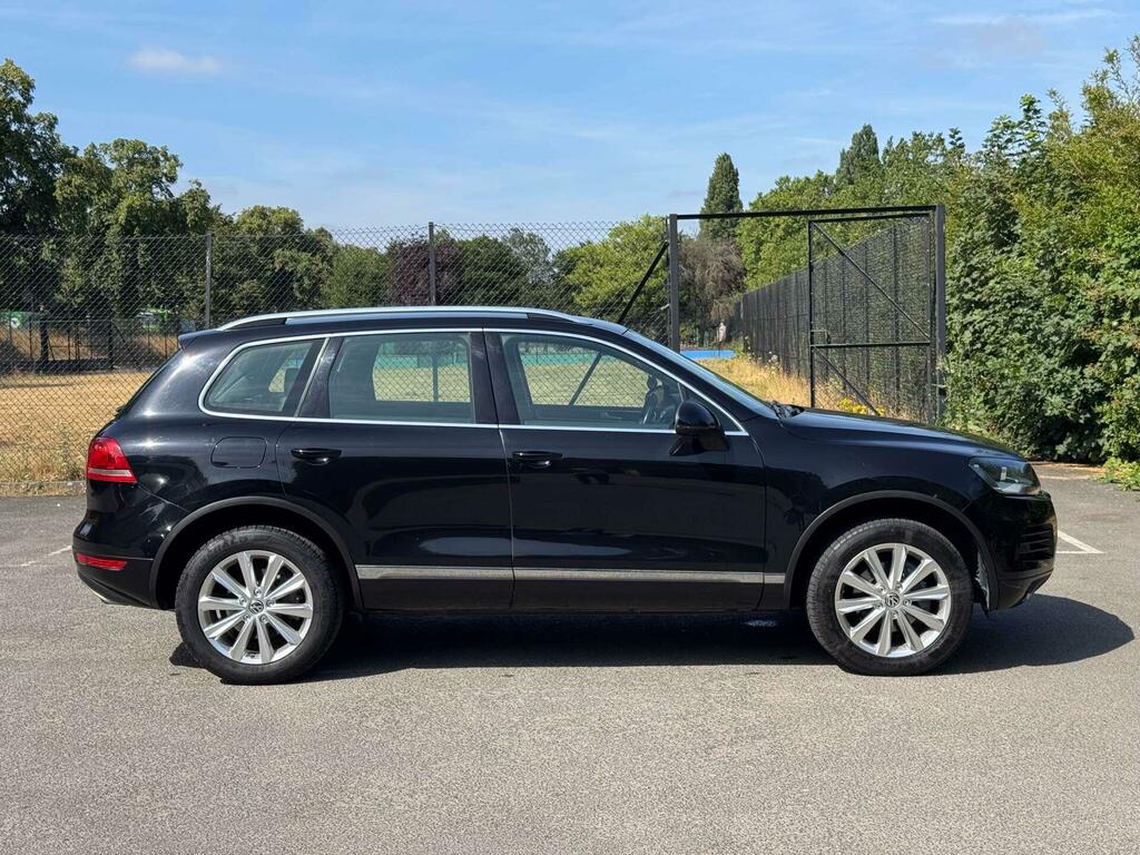 Volkswagen Touareg 3.0 Tdi Black #6