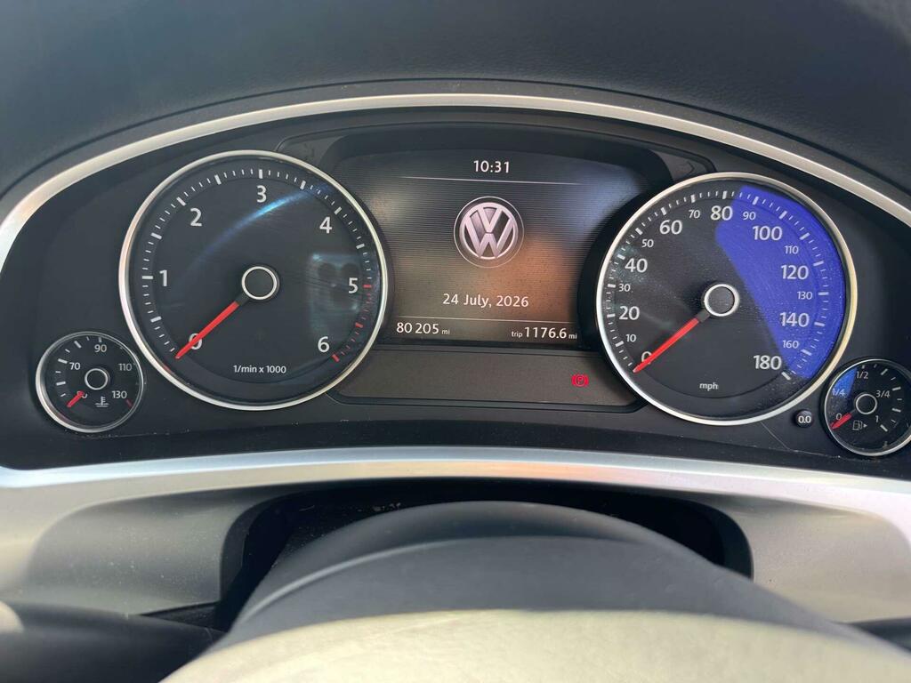 Volkswagen Touareg 3.0 Tdi Black #17
