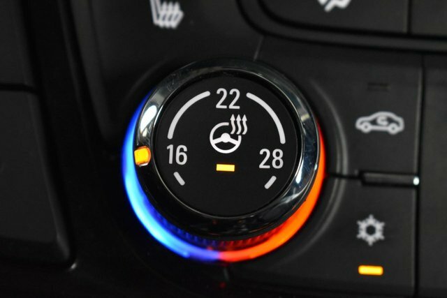 Vauxhall Mokka X Manual White #4