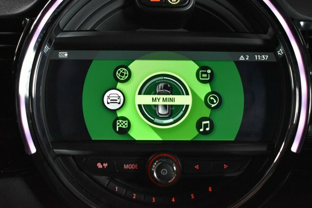 Mini Clubman Automatic Black #3